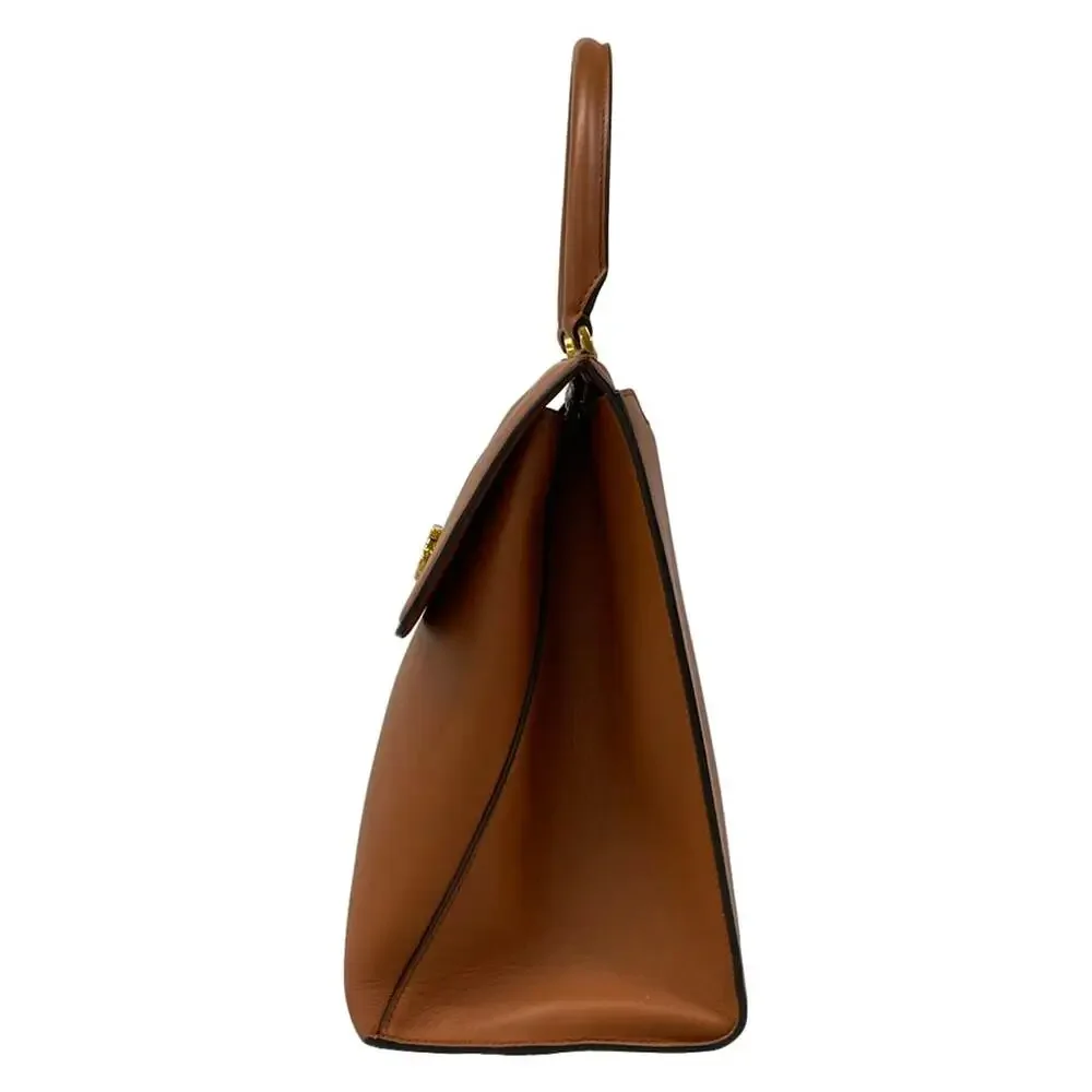 Salvatore Ferragamo Gancini Handbag 210400